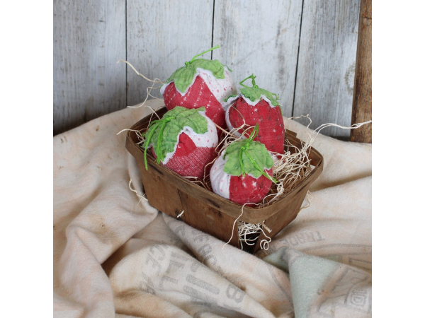 Vintage Tattered Quilt Strawberries