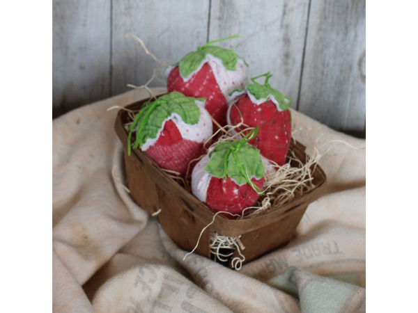 Fabric Strawberries, Vintage Quilted Strawberries