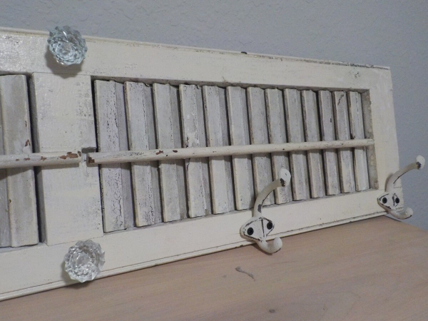 Old Vintage Shutter Rack/Hanging Rack/Farmhouse/ Shutter/ Peg Rack/Coat Rack