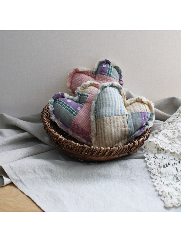 1950's Quilt Heart/Bowl Filler/Farmhouse Decor/ Cupboard Tuck