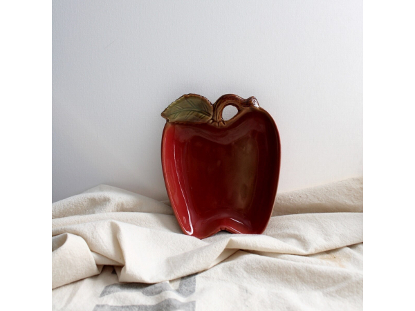 Vintage Apple Ceramic Plate