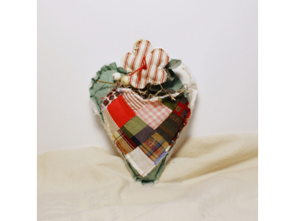 Large Quilted  Double Hanging Heart,/Peg Hanger/Bowl Filler/Farmhouse Decor