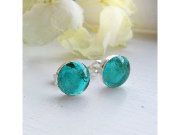 Dried Flower Stud Earrings