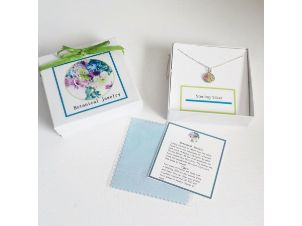 packaging for botanical jewelry Kenzies Cottage