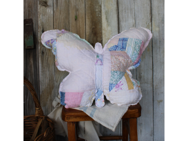 Quilted Vintage Farmhouse Pillow