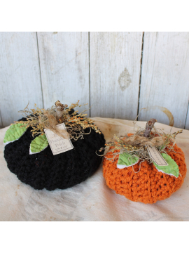 crochet pumpkins, Halloween Decor
