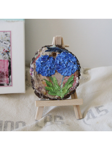Miniature "Blue Hydrangea" Oil Impasto Painting on Wood with Easel, Vintage Style Small Oil Impasto Painting