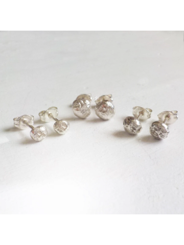Moon Crater Fine Silver Studs, Ball Studs, Dot Studs, Tiny studs, Cartilage studs Moon Crater Fine Silver Studs, Ball Studs, Dot Studs, Tiny studs, Cartilage studs
